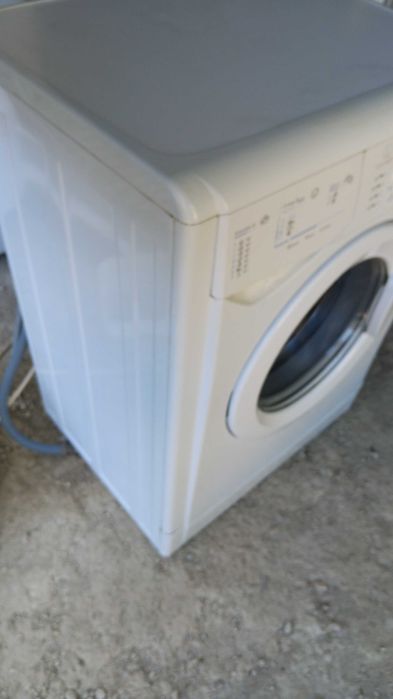 Перални Indesit и Crown