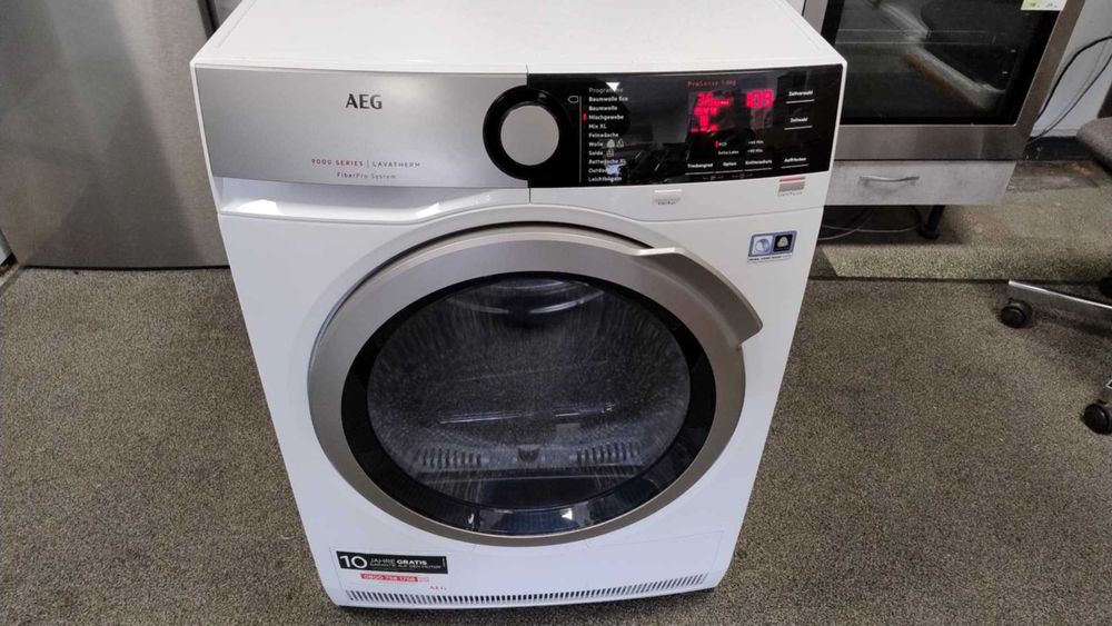 A+++ Сушилня с термопомпа AEG-АЕГ 8 кг 9000 Series SensiDry FiberPro