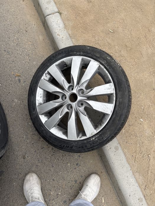 Шина с дисками 17 размерв