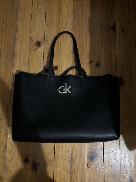Дамска чанта Calvin Klein