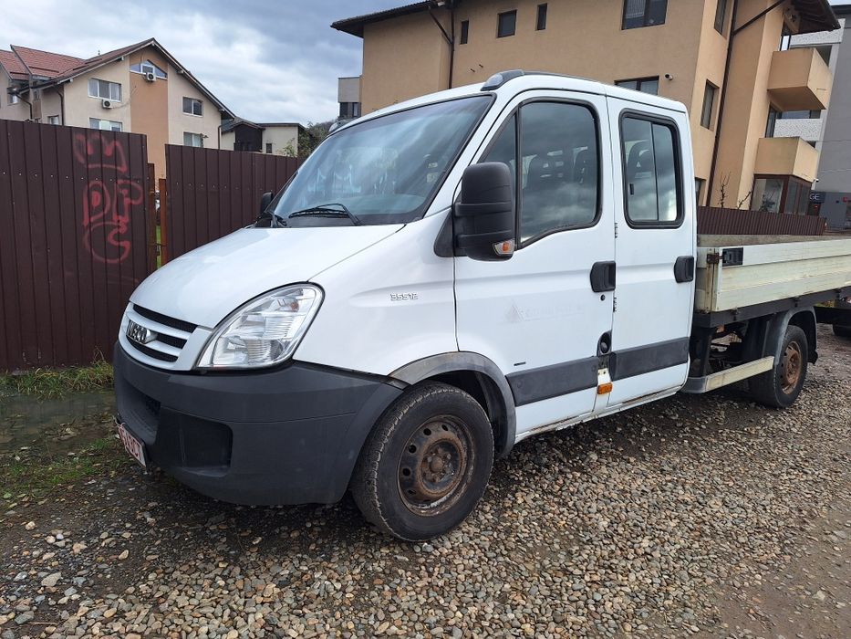 IVECO Daily Autoutilitara 2011, 7 locuri