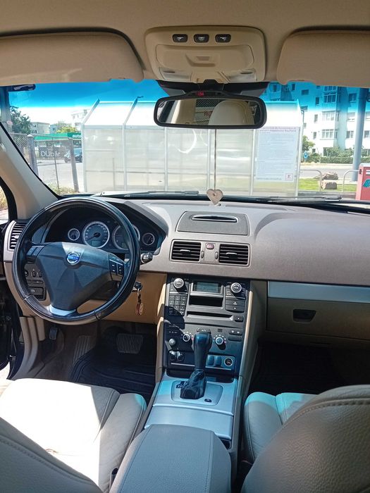 Vand volvo xc 90 7 locuri 2012
