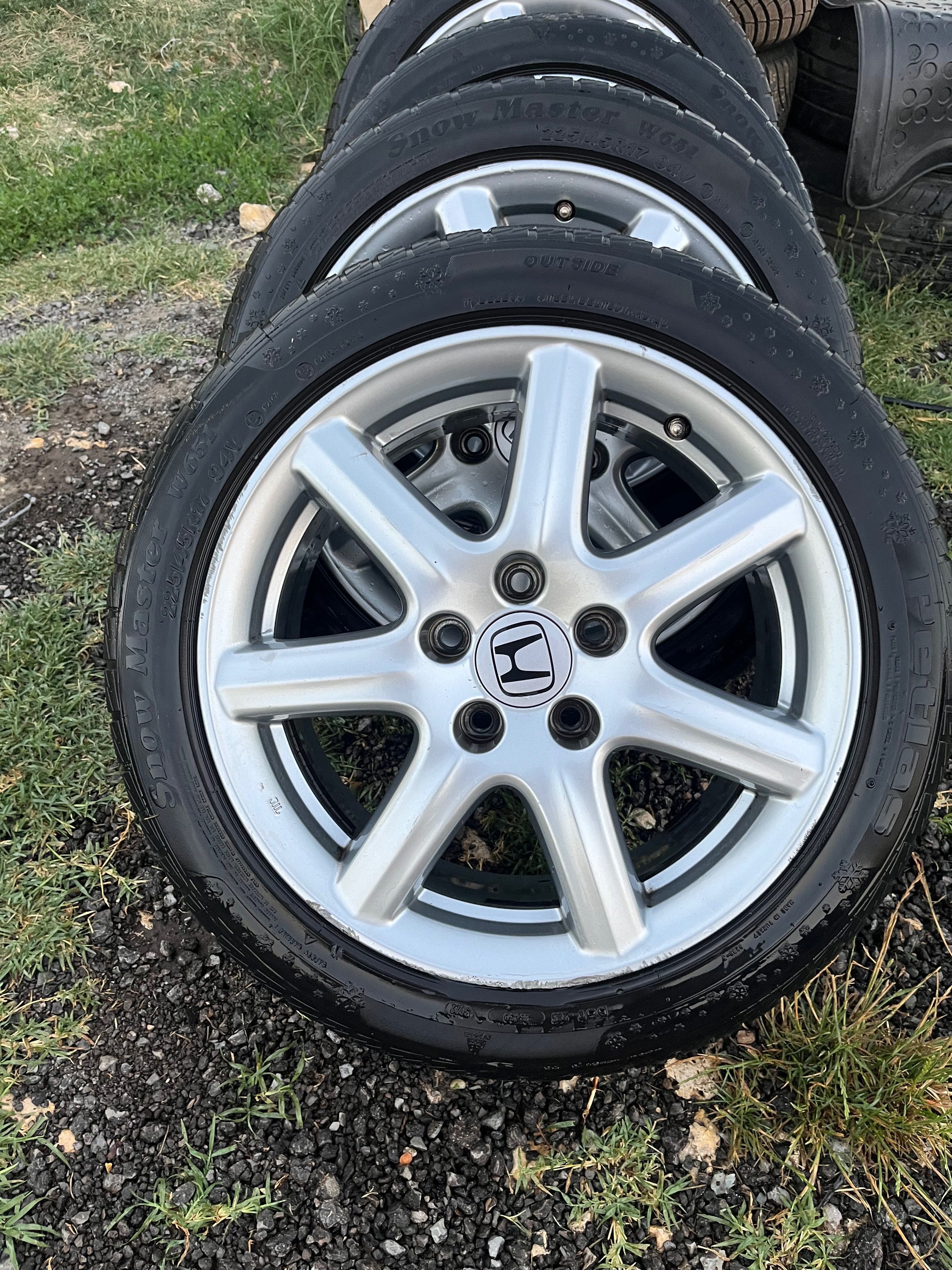 Оригинални Джанти с Гуми Honda 17”
