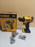 ПРОМОЦИЯ.Акумулаторен пистолет за горещ въздух Dewalt DCE530N.