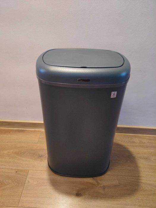 Coș de gunoi automat de bucătărie LOGAN 58L, gri mat