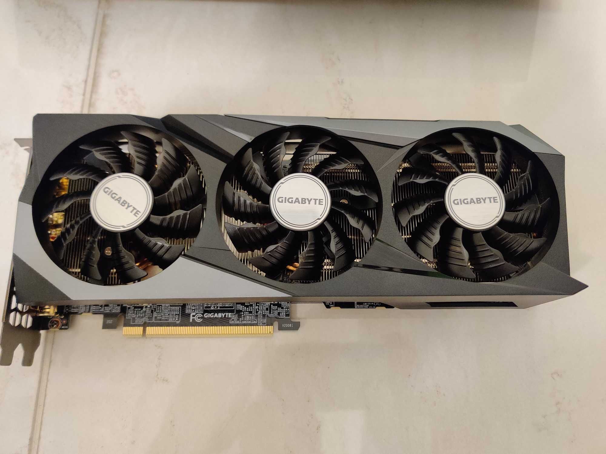 Геймърски компютър Ryzen 5800X RTX3070