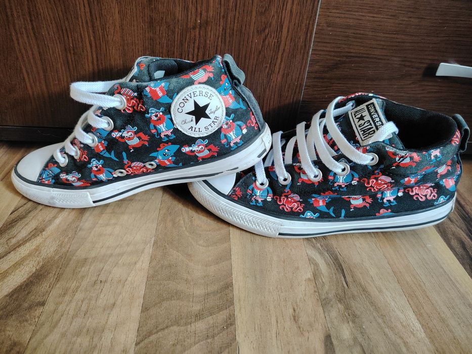 Кецове Convers 35