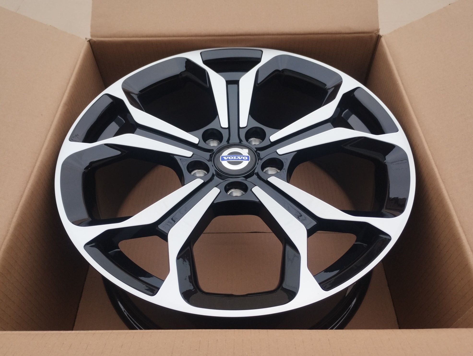 Jante 17 Volvo V60 V90 C30 C70 S40 S60 S80 XC40 XC60 XC 70 XC90