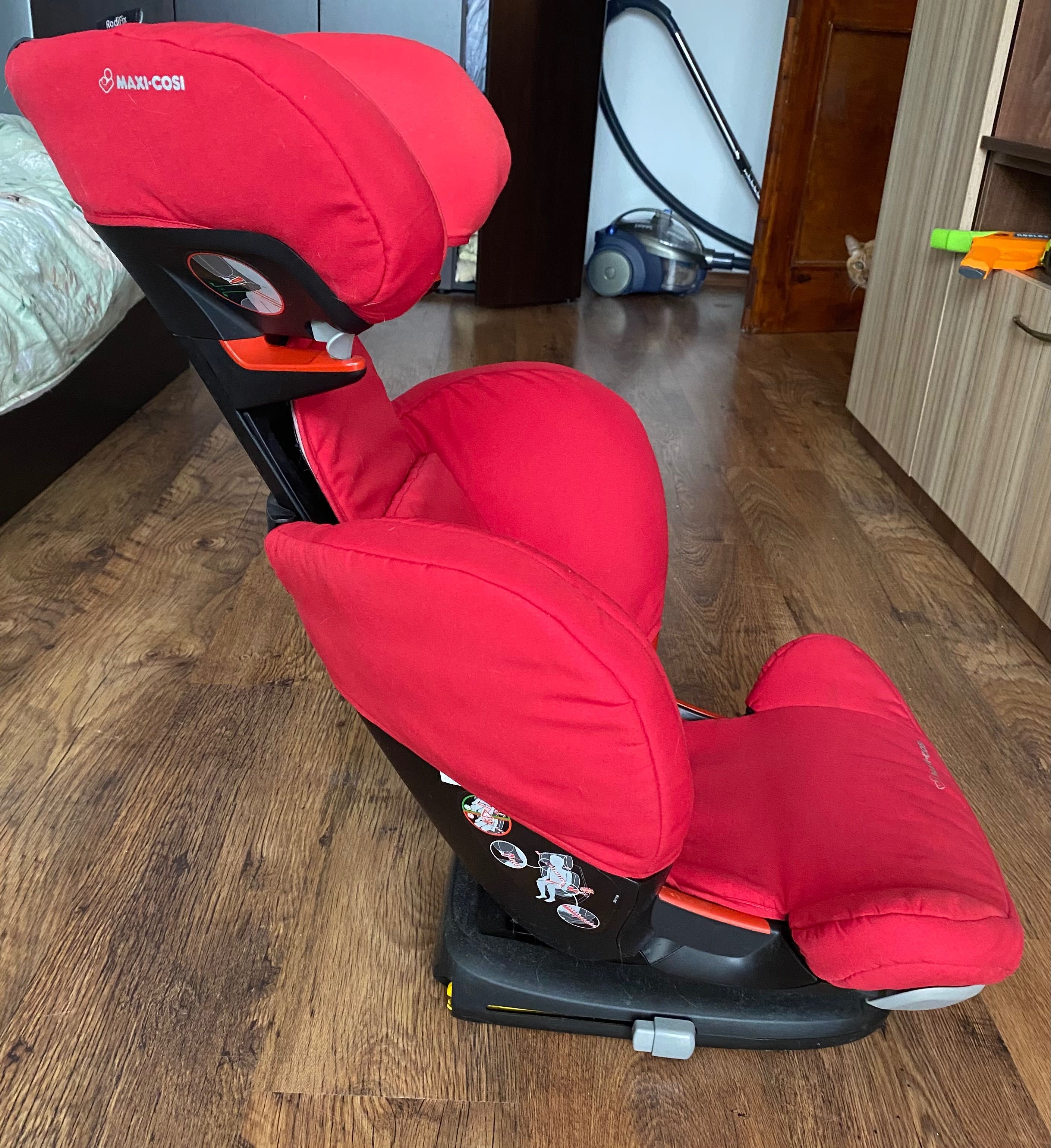 Столчето maxi cosi RodiFix AirProtect