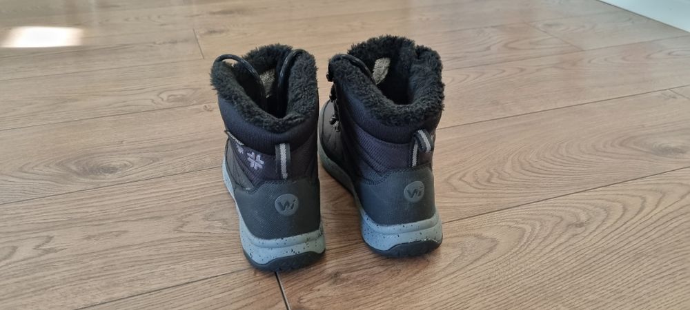 Vand Ghete Iarna Willard marimea 38 IMPECABILE