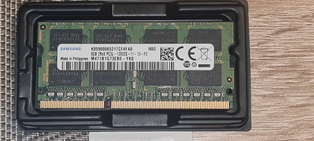 Memorie RAM laptop Samsung 8GB DDR3L 1600MHz PC3L-12800S M471B1G73EB0