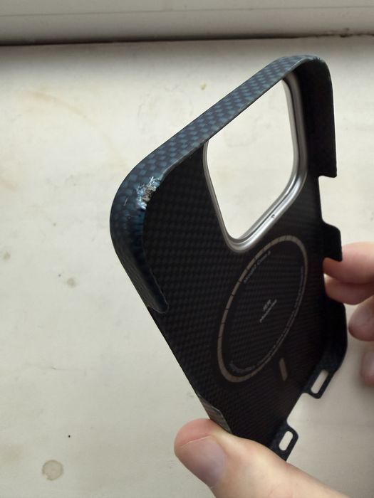 Husa Pitaka Iphone 16 Pro