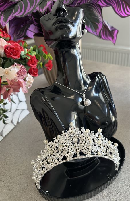 Diadema/set cu perle superb