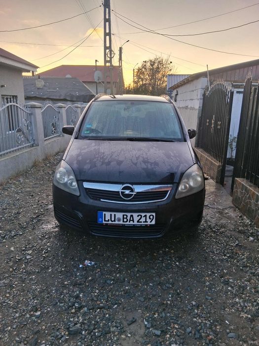 Opel zafira 1,8 benzina