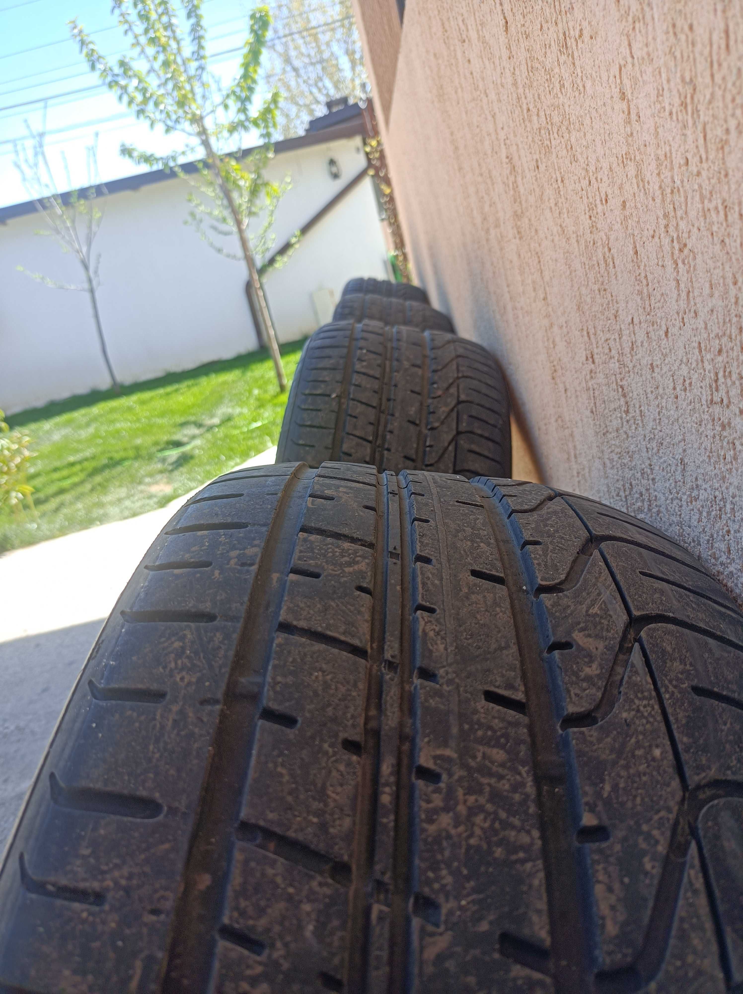 Anvelope Pirelli pzero