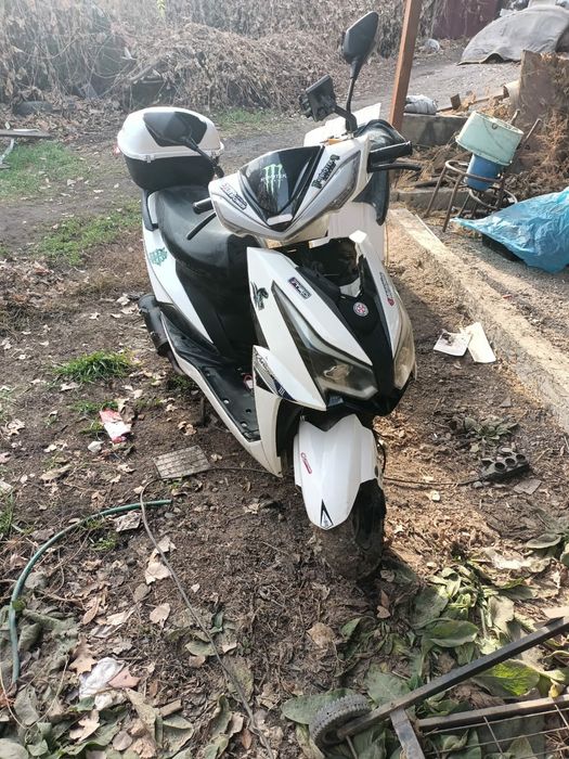 Продам мопед на полном ходу с документами тех паспорт и тд.