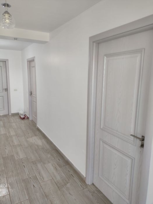 Tencuieli mecanizate amenajări interioare