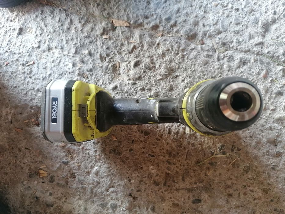 Bormașină filetantă Ryobi