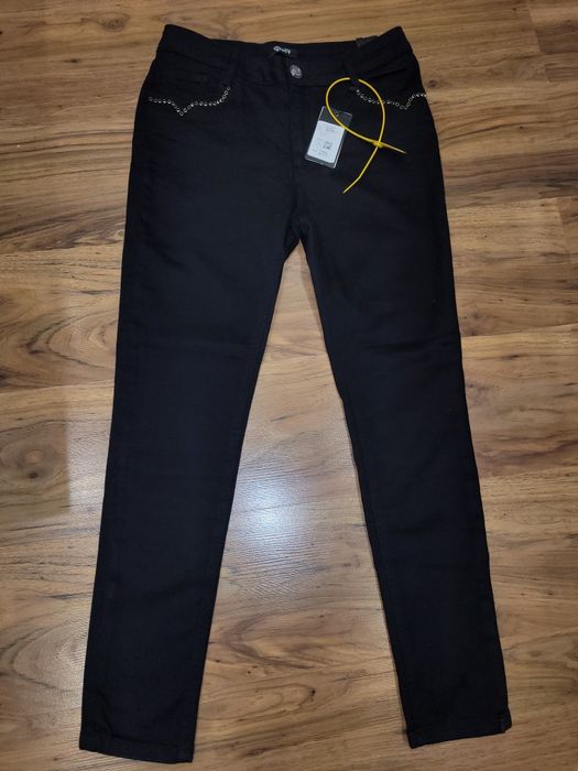 Нови черни дънки Lucy