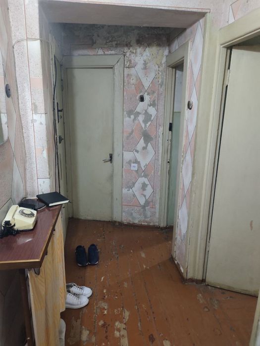 Продается 2х комнатная Чиланзар 24 квартал