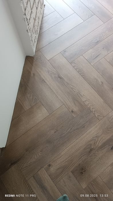 Кварц винил, ёлочка, Ламинат, бамбук