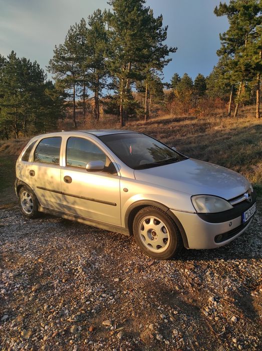 Opel Corsa C 1.7 DTI 75коня 2003г