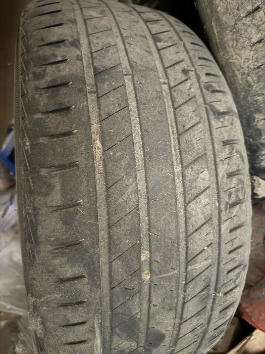Покрышка 285/50 Р-20 тойота 200