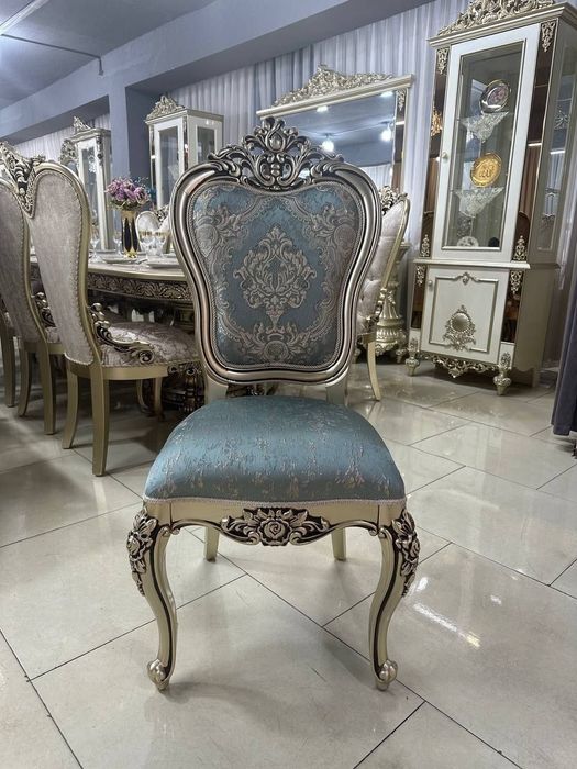 Цехдан шохона стол ва стуллар