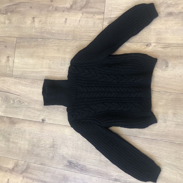 Зимен пуловер с поло яка