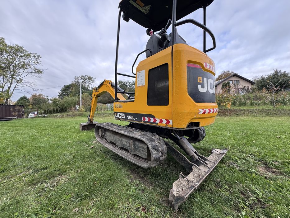 Miniexcavator JCB 1.6 Tone an 2019