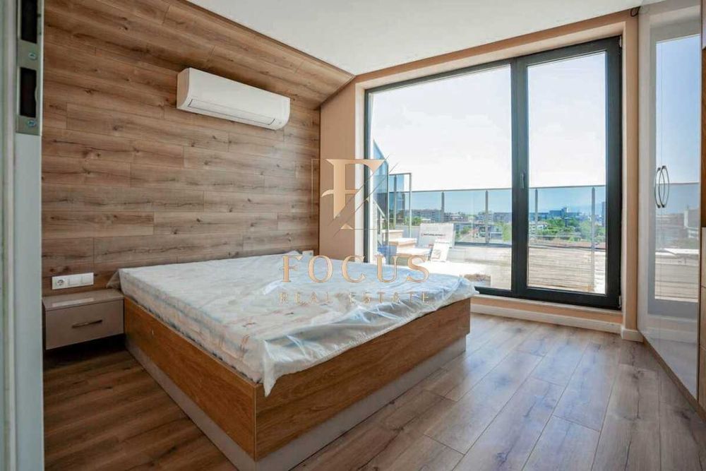 Продава се Тристаен апартамент в Пловдив, Младежки Хълм - 187 кв.м за 1800 €/кв.м - Снимка #3