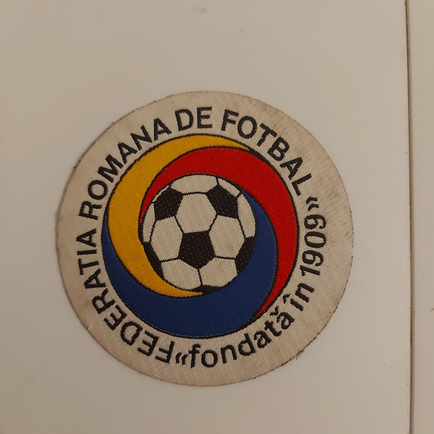 Emblema federația romana de fotbal