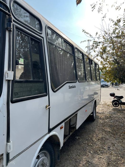 Avtobus kuzuf srochni sotiladi
