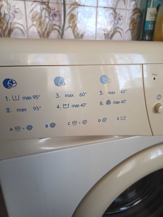 Пералня Whirlpool модел FL5064