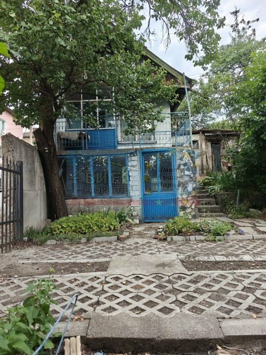Къща в кв. Църква