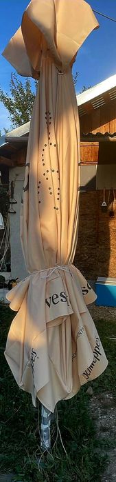 Vând pelate umbrelă