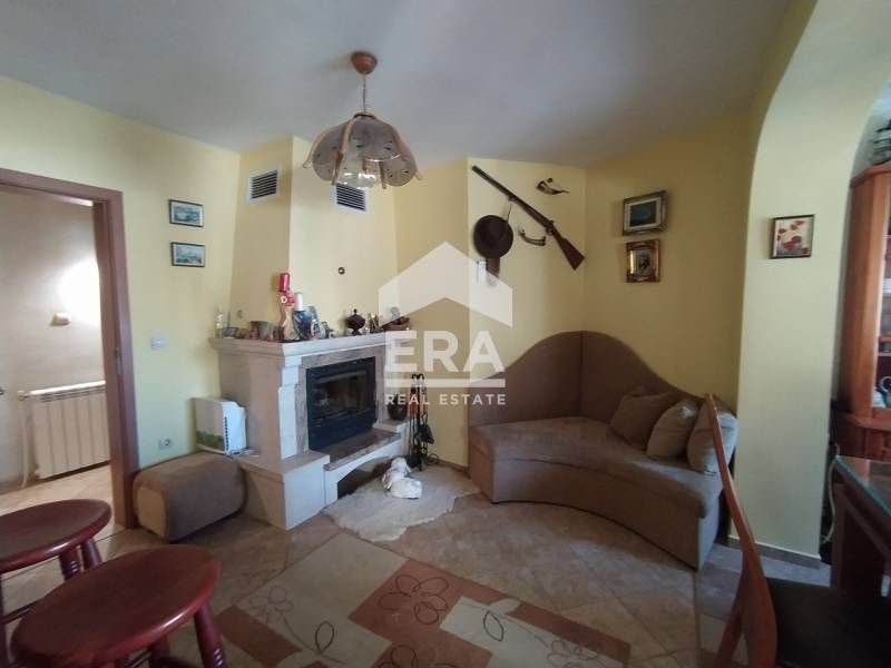 Продава се Многостаен апартамент в Варна, Зимно кино Тракия - 106 кв.м за 1958 €/кв.м - Снимка #2