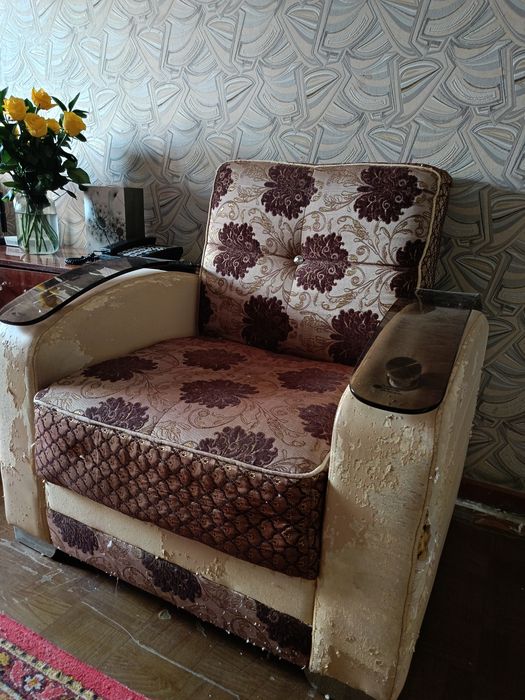 Кресла и диван комплект