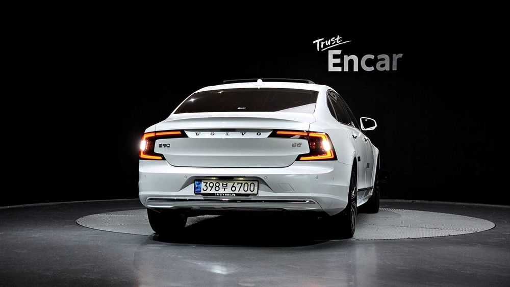 Volvo S90 B5 Ultimate Bright   25