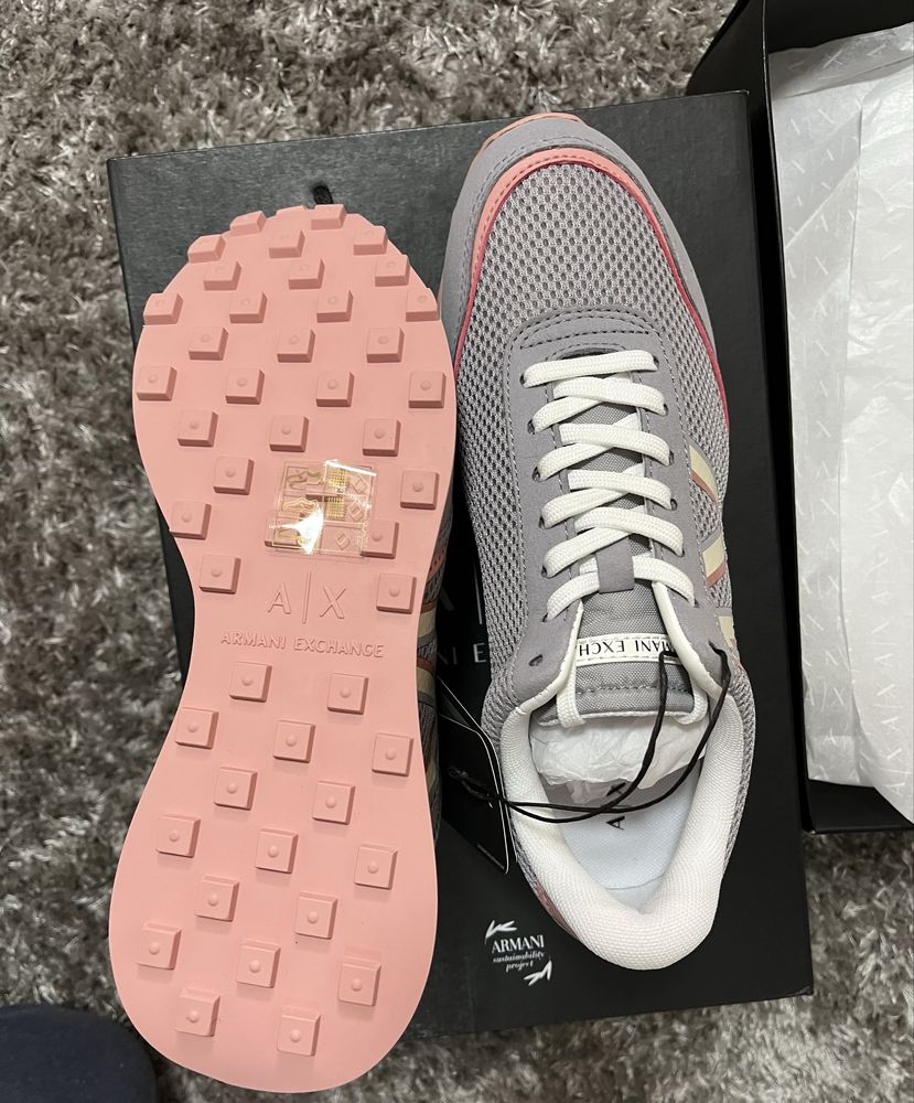 Дамски маратонки Armani 38