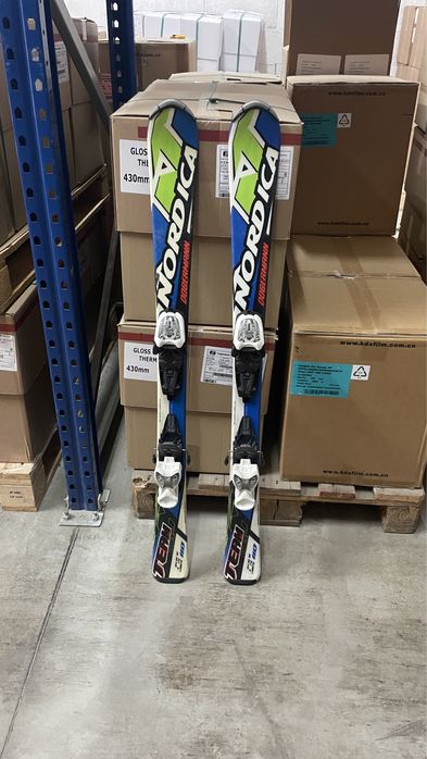 Детски сии Nordica и обувки Rossignol
