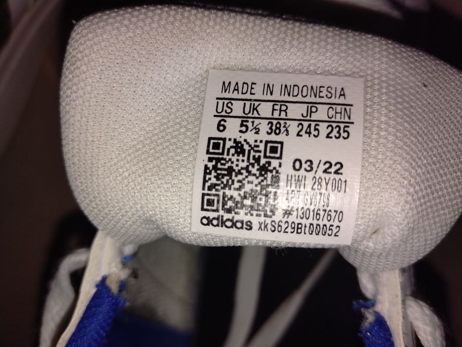 Детски маратонки Adidas, р-р 38 и 2 /3