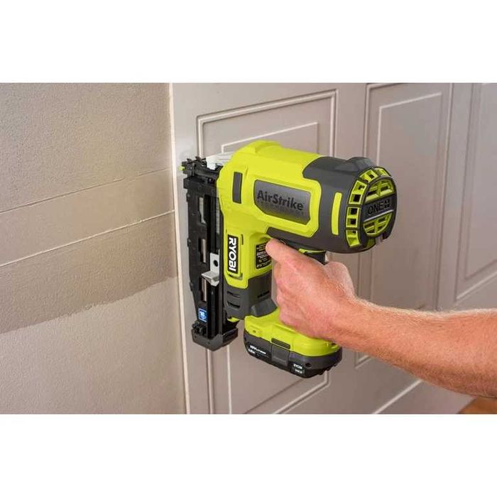 Pistol cu cuie Ryobi profesional 18V Ryobi