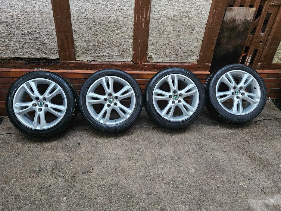 Оригинални лети джанти 16"  Scoda Fabia 5х100