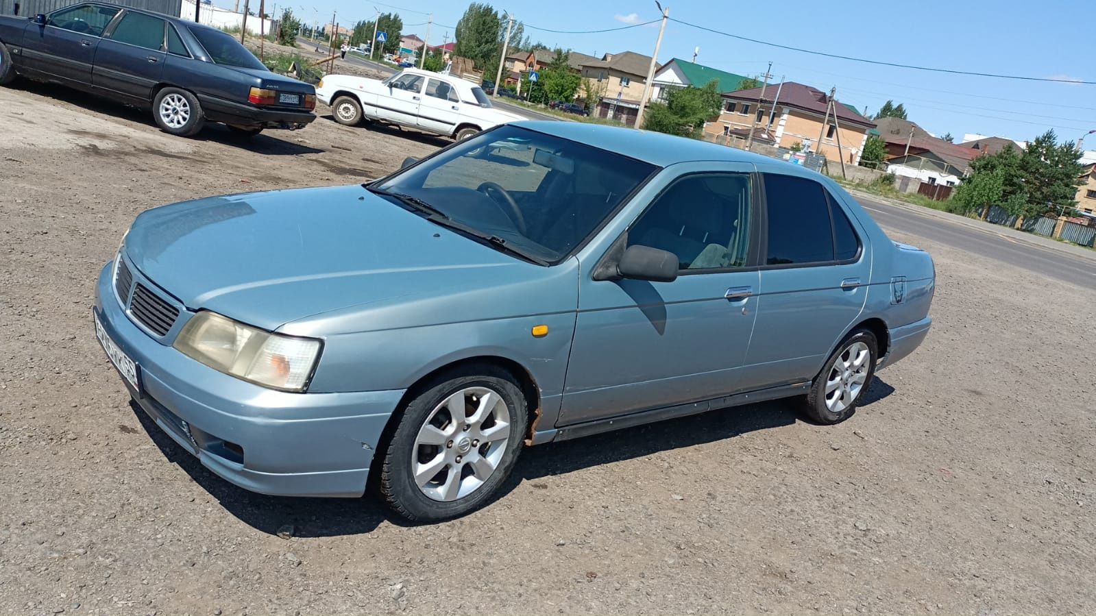 Nissan Bluebird,2000г,автомат, 890тыс без торга