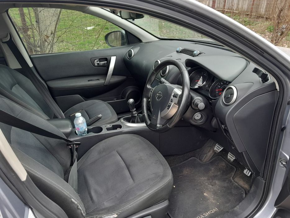 Dezmembrez NISSAN QASHQAI 15 D