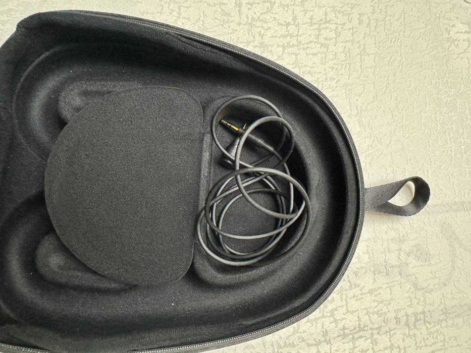 Продам новые Sony XM-5 В Отличном Состоянии