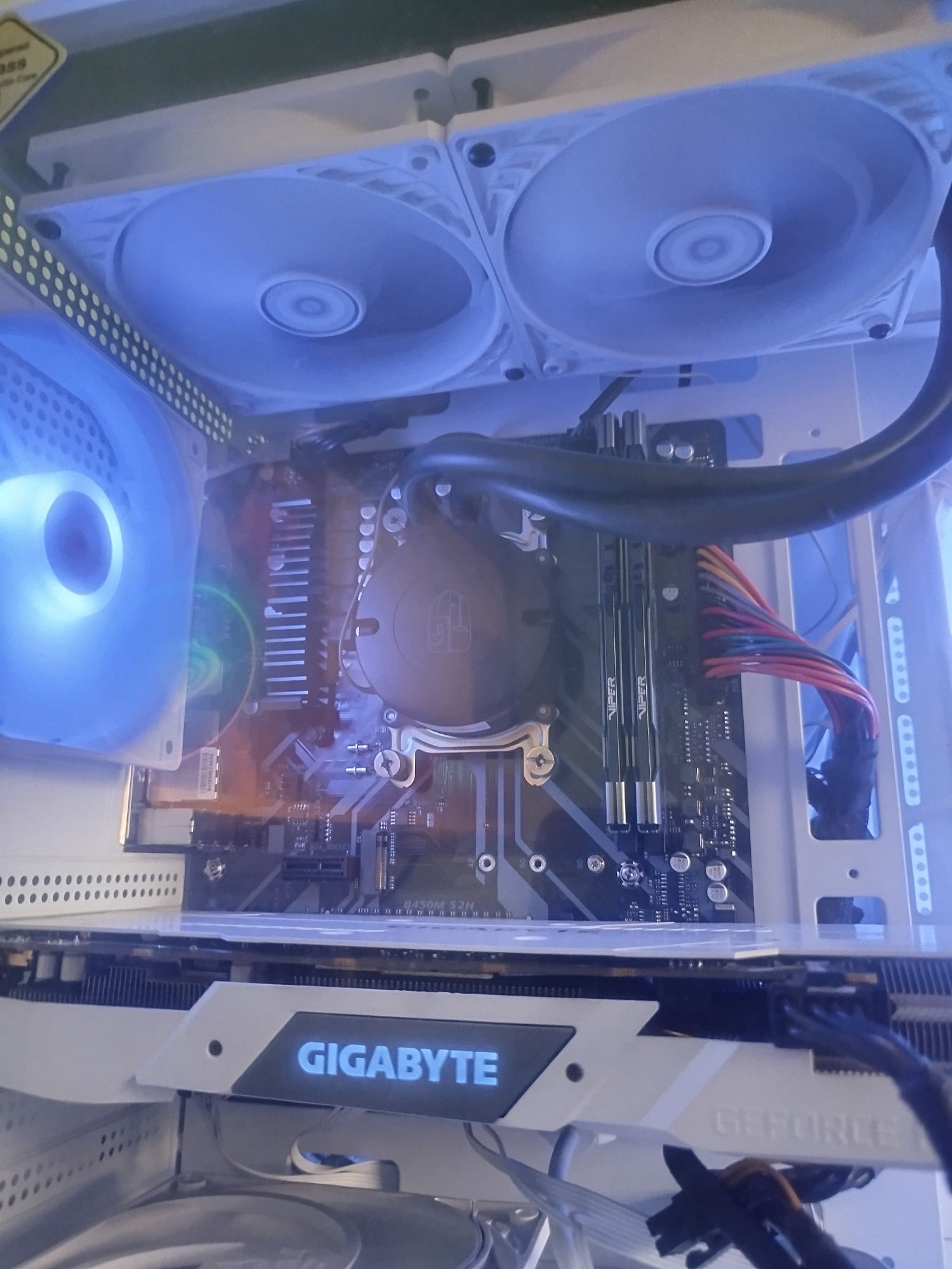 Геймърски компютър Ryzen 9 3900x ,RTX 2060 Super 8GB