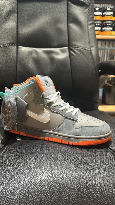 Ликвидация товара . Новые кроссовки 15000