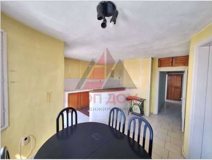 Продава се Многостаен апартамент в Варна, Лятно кино Тракия - 110 кв.м за 1910 €/кв.м - Снимка #1